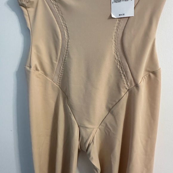 Maidenform High Waist Thigh Slimmer Med Shapewear Color-Latte- Lift Womens NWT - Picture 5 of 10